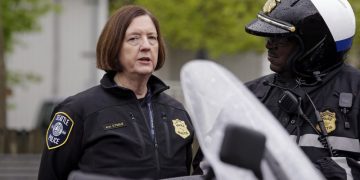 西雅圖前警察局長凱瑟琳·奧圖爾（Kathleen O’Toole） (AP Photo/Elaine Thompson, File)