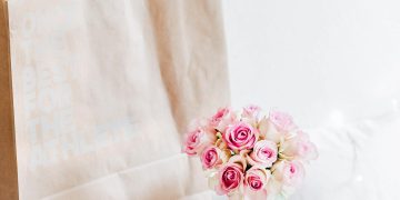 別了 塑料袋（Photo by Alexandra Gorn on Unsplash》