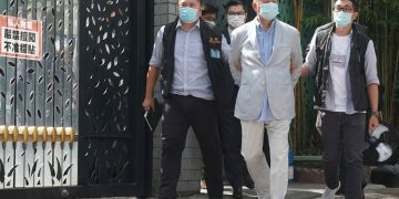 香港壹传媒创办人黎智英被捕（AP图片）