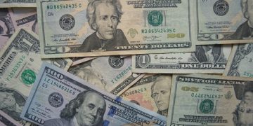 （Photo by Blogging Guide on Unsplash）