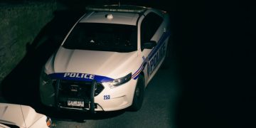 （Photo by Erik Mclean on Unsplash）