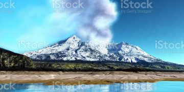 Ash and smoke billow from the Mount St. Helen volcano in Washington after the great eruption in 1980/Unsplash